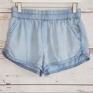 American eagle lightweight chambray shortd
